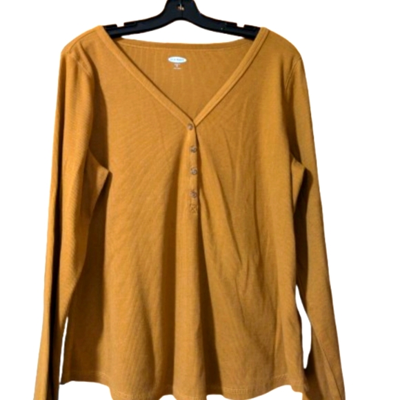 Old Navy Button Long Sleeve Top - Picture 1 of 4